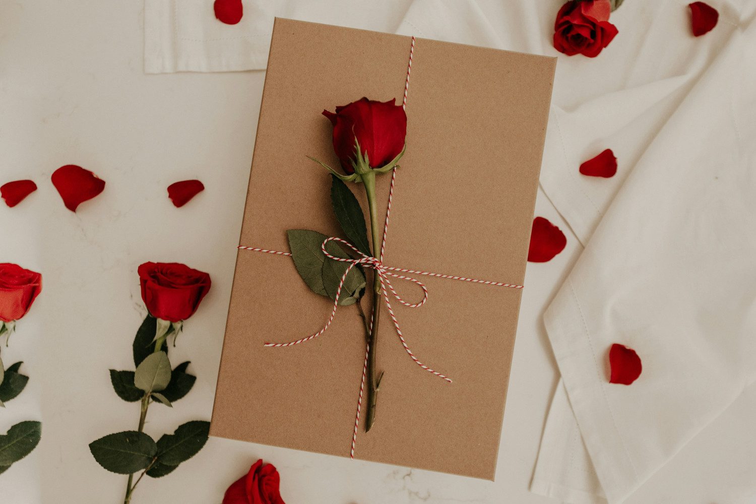 What to Give a Woman on Valentine’s Day: 5 Tips to Help Choose the Perfect Gift